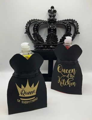 Queen of Everything Dish Bottle Dress Cover