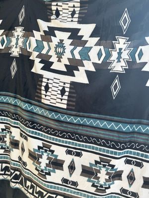 King- Black with Teal/Brown/White