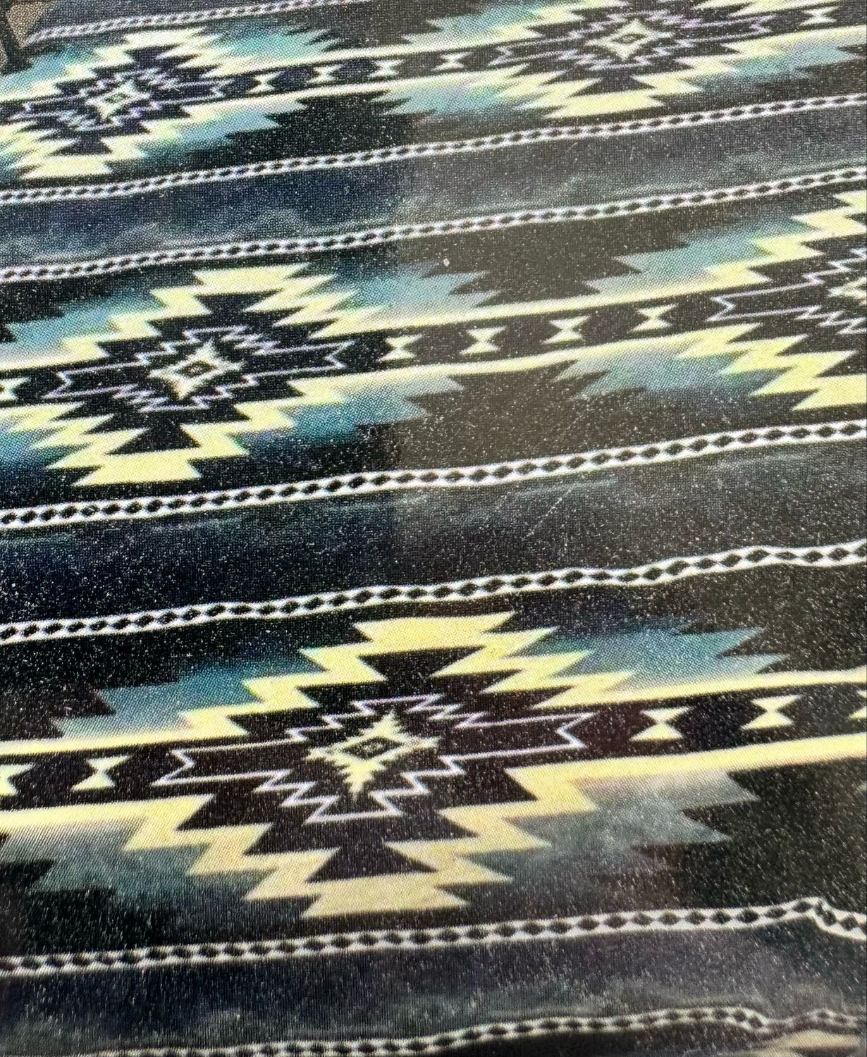 King - Black/Yellow/Blues