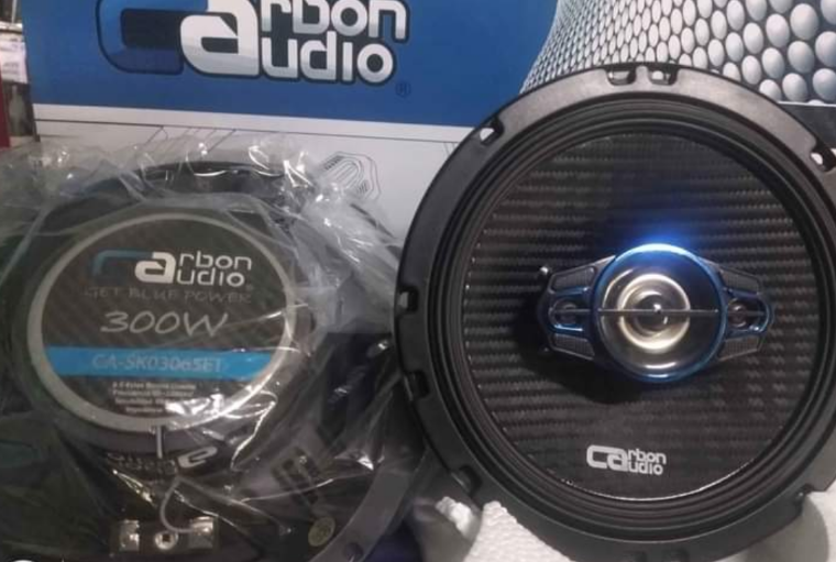 Bocinas carbon