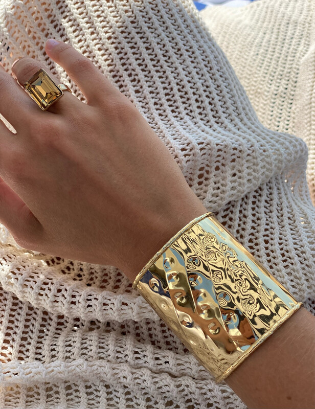 Cuff bracelet