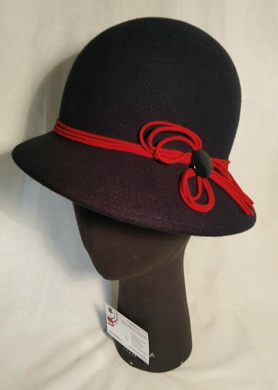 Cloche en feutre - T M