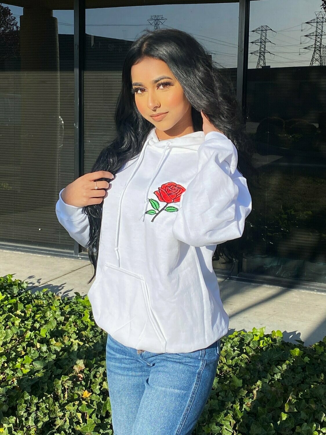 White 'Beauty of a Rose'