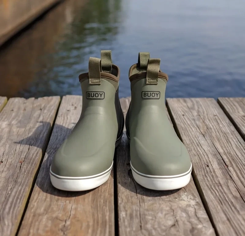 Mens buoy boots