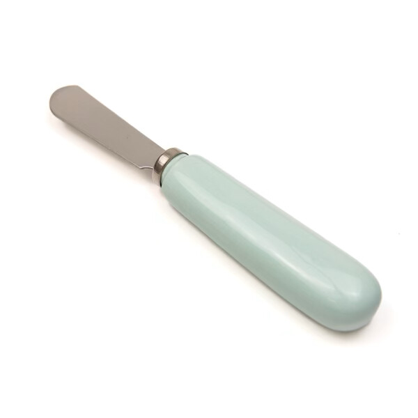 Light blue spreader