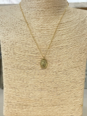 Mary Gold Oval Necklace