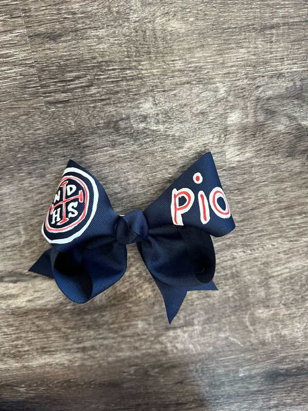 Navy Painted Pios Bow