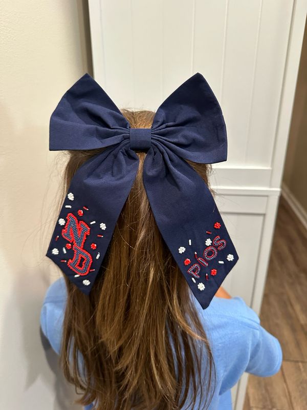 Beaded ND Pio Bow