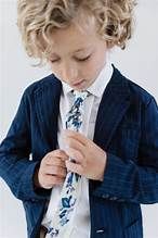 Boy&#39;s Suit &amp; Tie