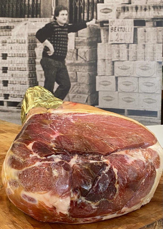 Prosciutto crudo “PIPIL” intero