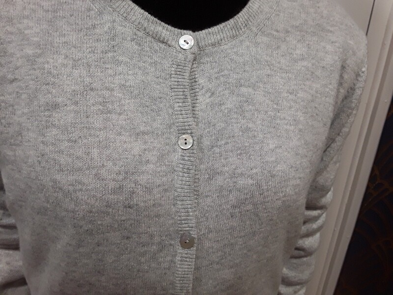 Gilet col rond 20 % cachemire
