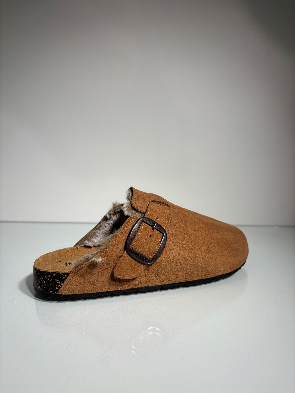 Chausson isotoner