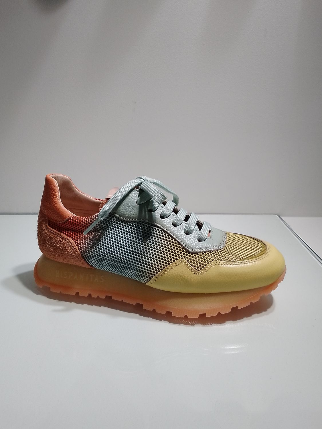 Sneaker Hispanitas