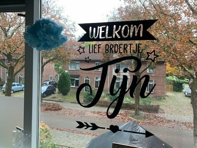 Raamsticker 'Geboorte naam'
