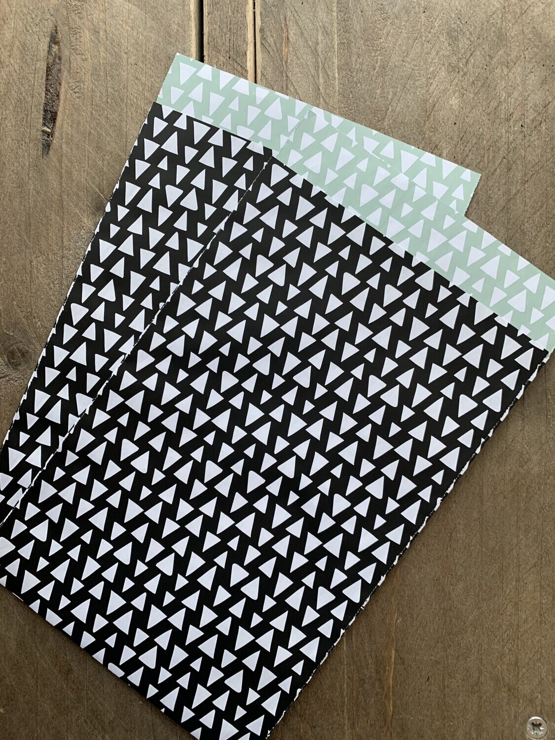 Cadeauzakjes Zwart wit  12x19cm