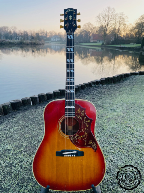 _1963 Gibson Hummingbird with cherry sunburst finish (SOLD)