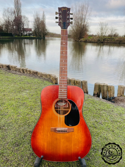 _1970 Gibson J-45 Deluxe (SOLD)