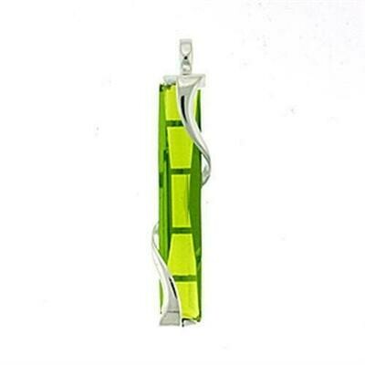 LOA560 - High-Polished 925 Sterling Silver Pendant with Synthetic Synthetic Glass in Peridot