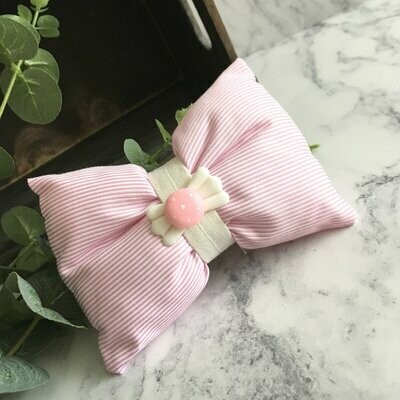Baby bow pink pouch