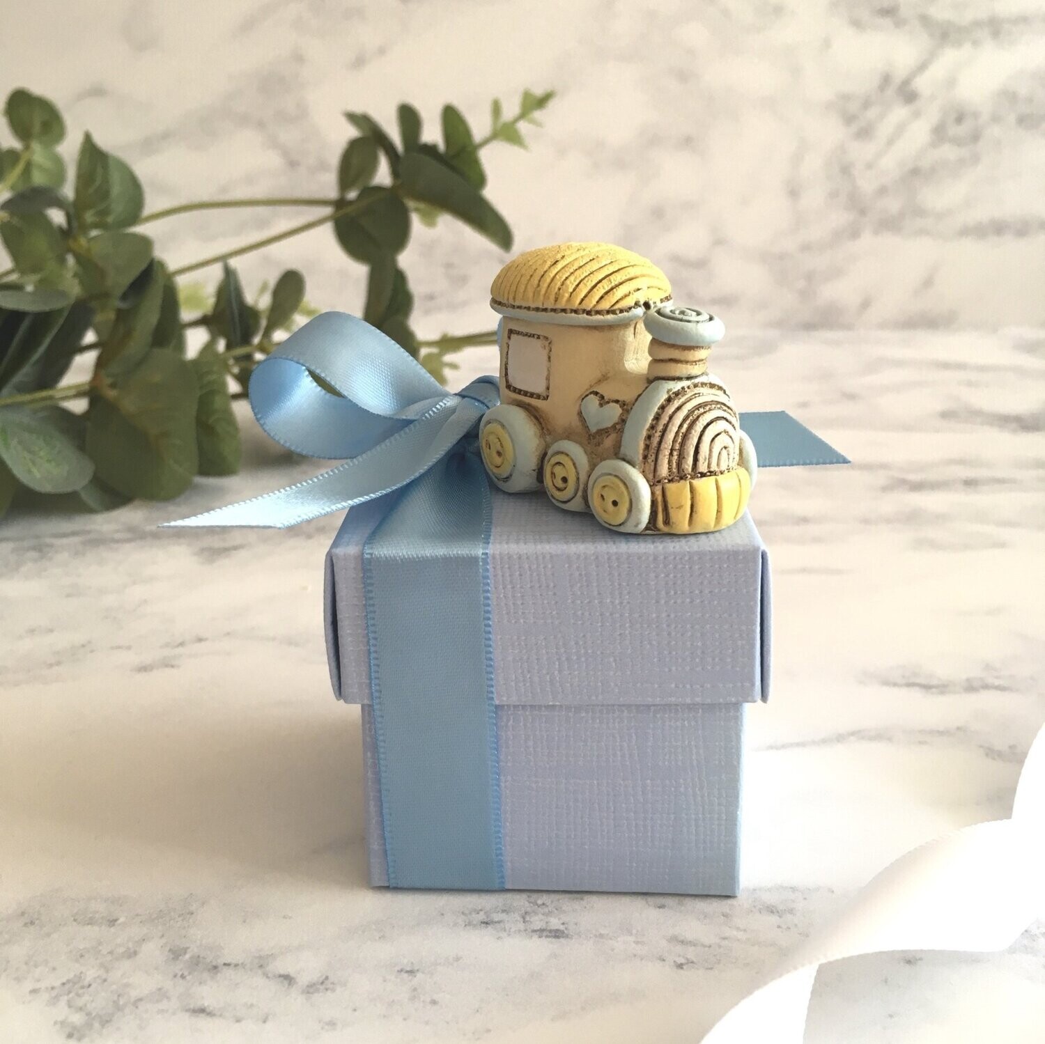 DIY Baby resin figurine box