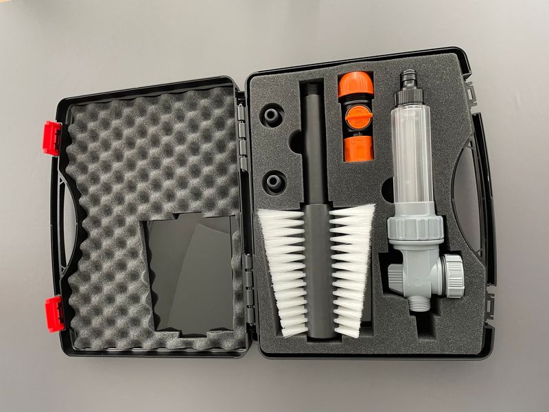 Sparset im Koffer 
Jalousienfix professional mit  Anschluss und Seifendosierer