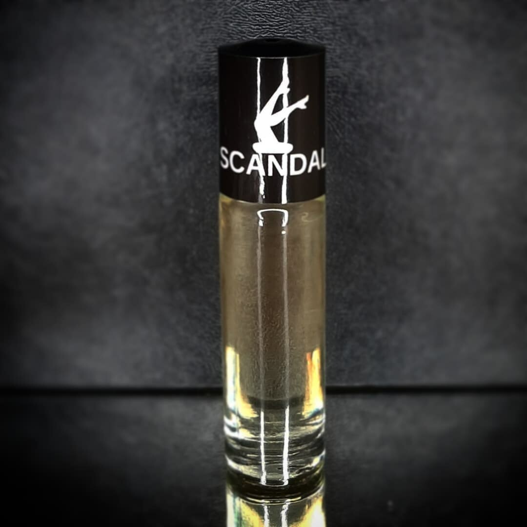 JPG-Scandal Perfume Oil
