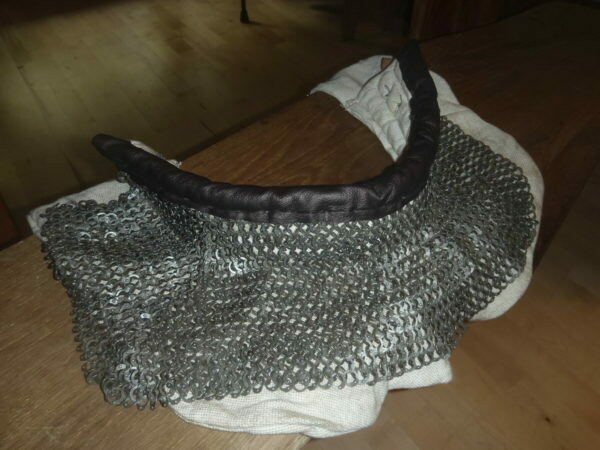 Kettenkragen – chainmail collar