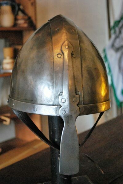 Nasalhelm 10-13. Jahrd
