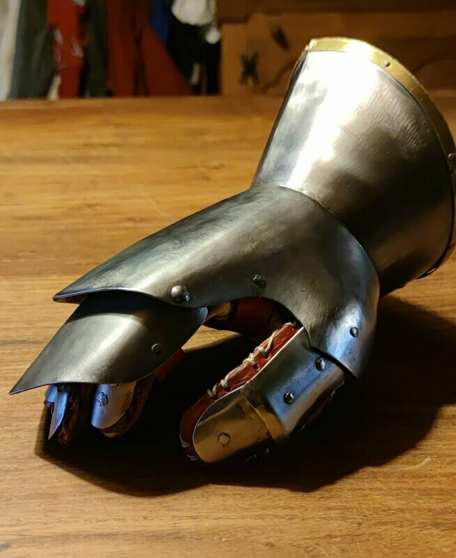Panzerhandschuhe engl. Stil nach Graham Turner / Armour Gloves Turner