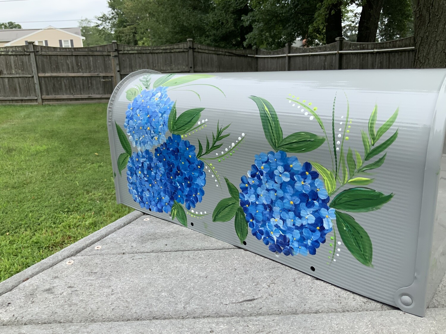 Custom painted Mailbox, hand painted hydrangeas