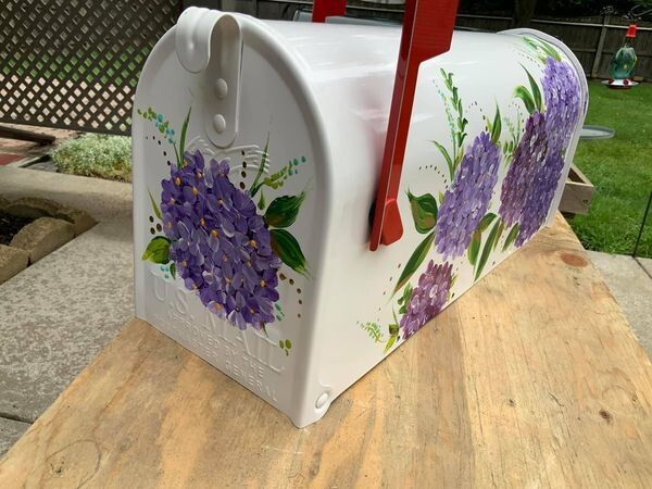 Custom Handpainted Mailboxes