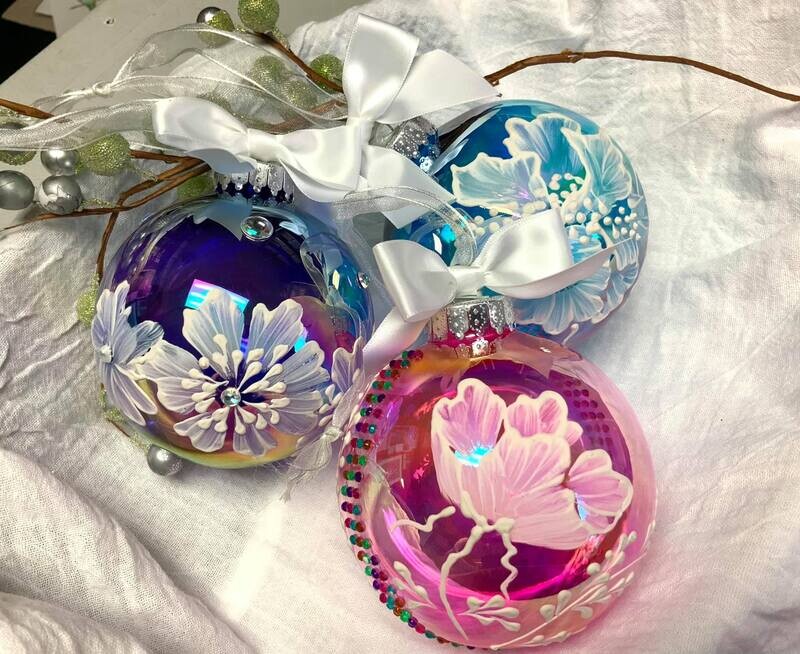 Extra Large ornaments., Textured design, acrylic set of 3 Irredescent