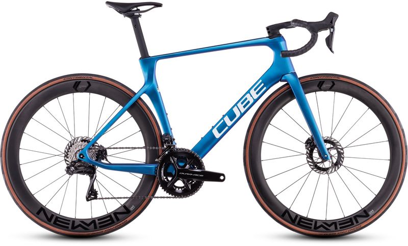 Vélo de route Cube Agree C62 SLT