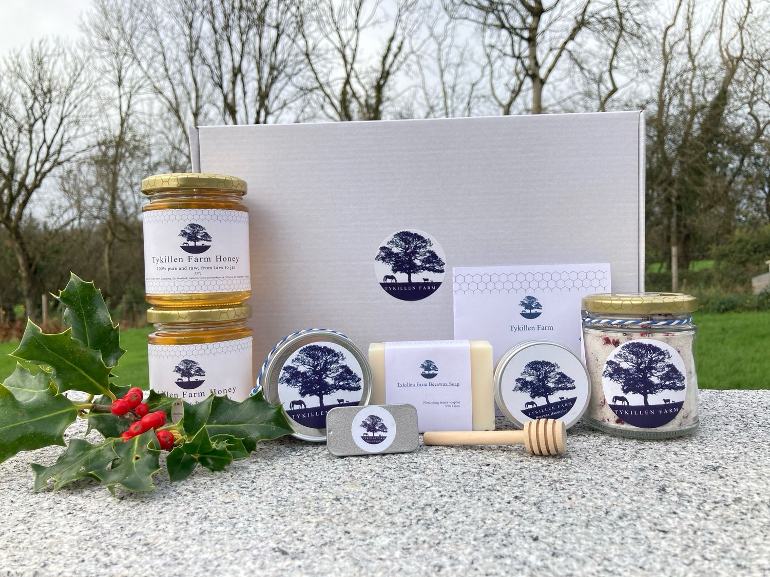Tykillen Farm Deluxe Hamper Tykillen Farm Deluxe Hamper