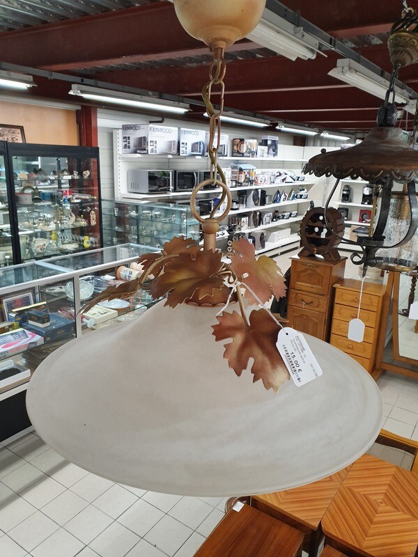 SUSPENSION A MOTIF DE  FEUILLES