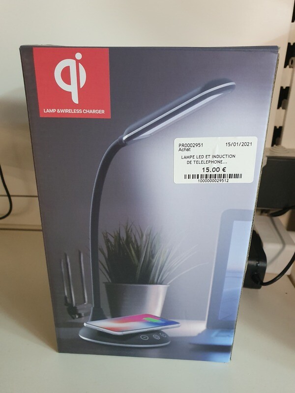 LAMPE LED ET INDUCTION  DE CHARGE POUR TELEPHONE PORTABLE