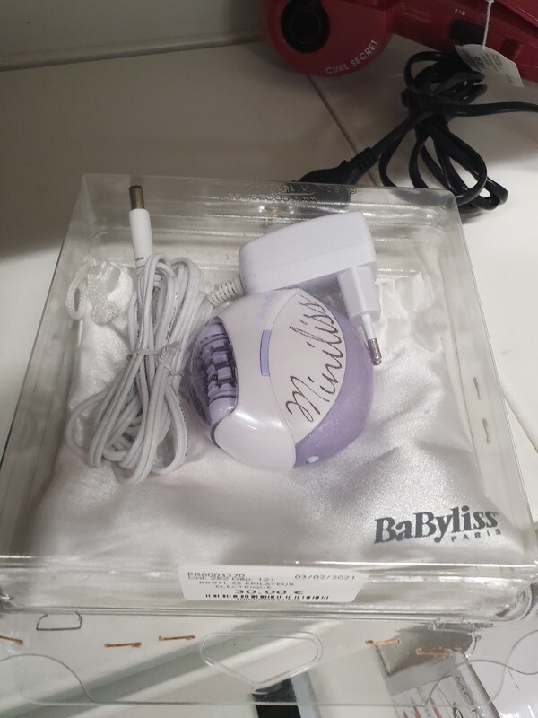 EPILATEUR BABYLISS PARIS