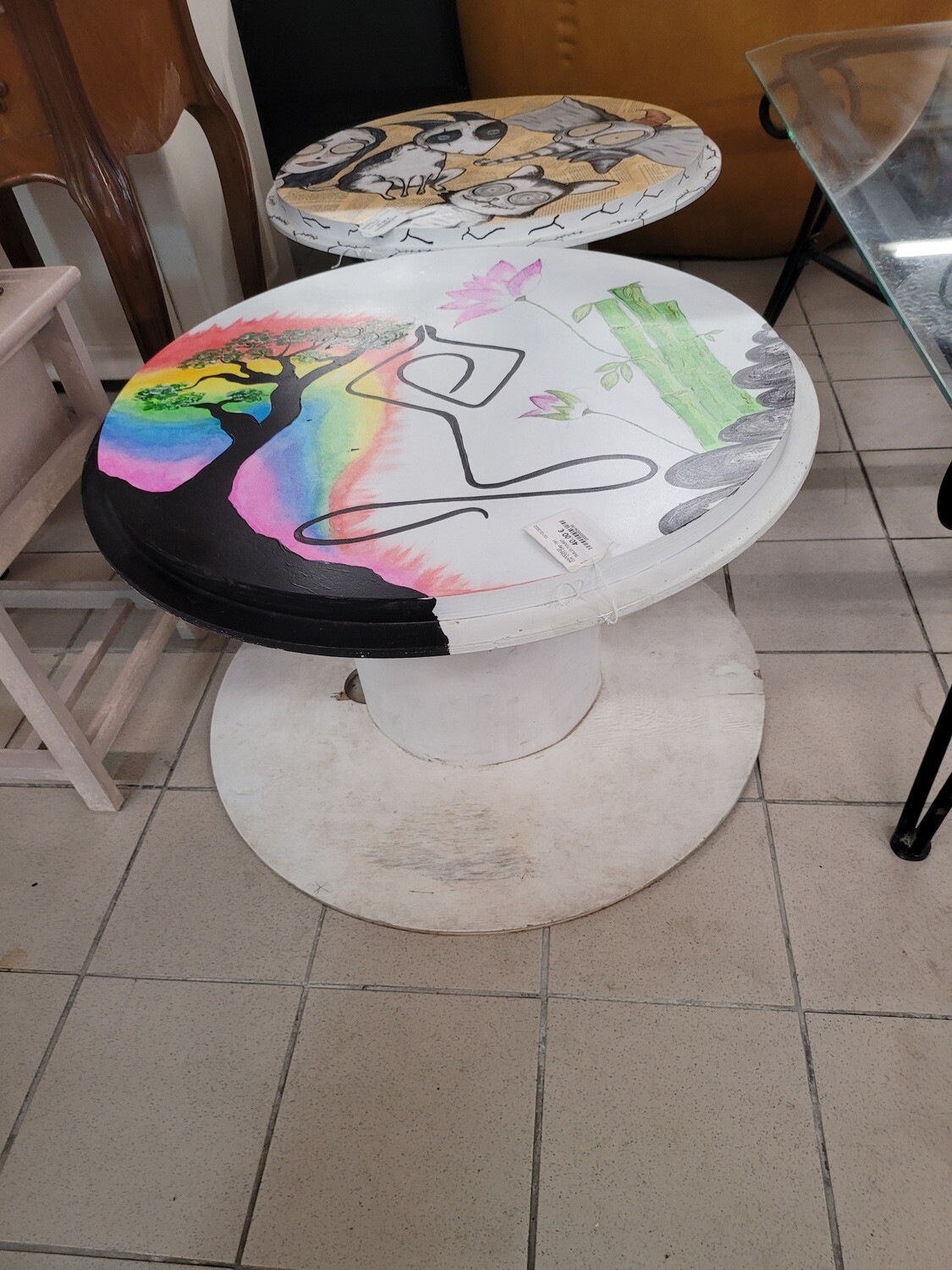 TABLE TOURET FAIT MAIN