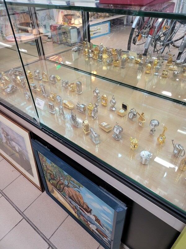 COLLECTION DE PENDULE MINIATURE