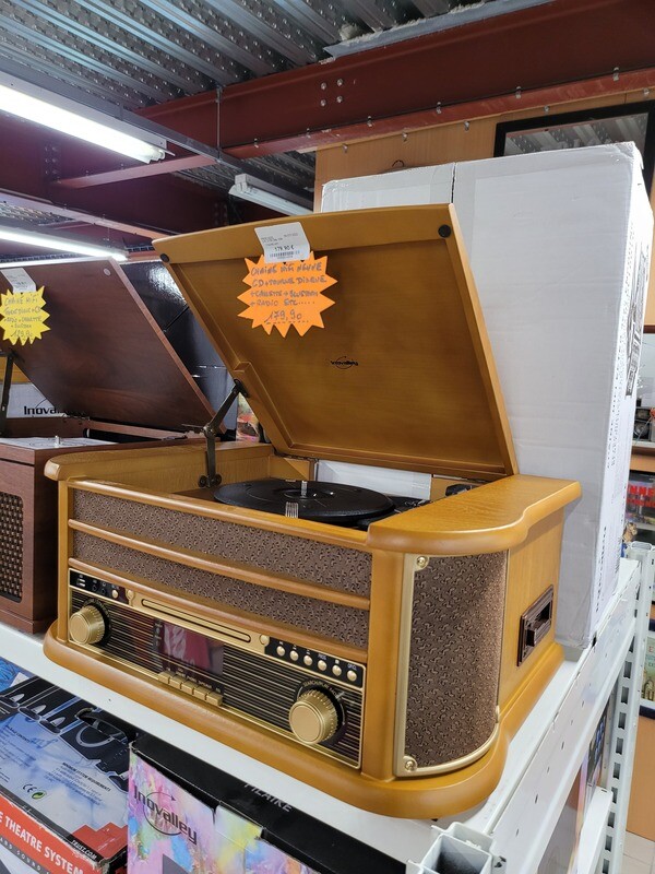 CHAINE HIFI  RETRO VINTAGE NEUVE