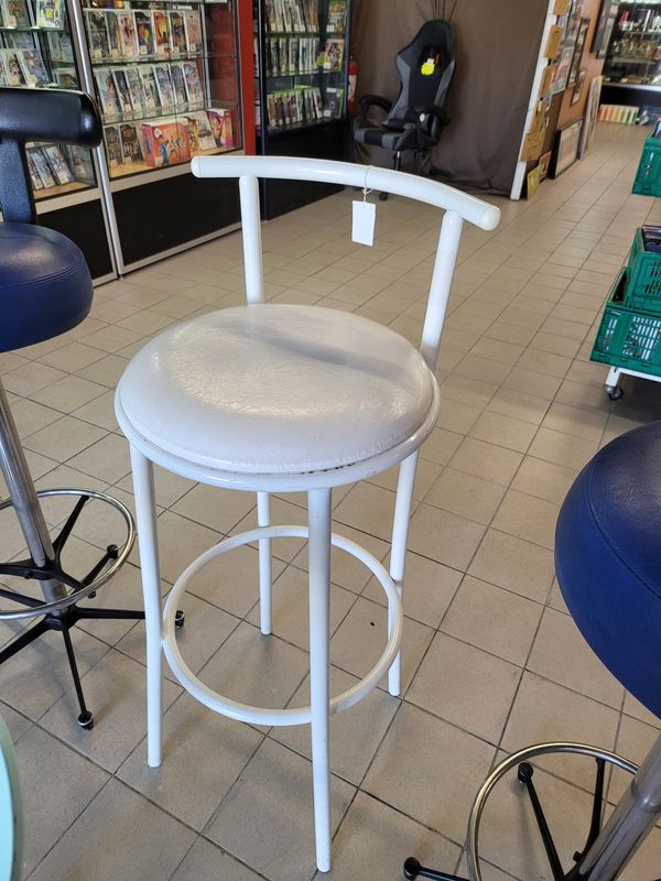 CHAISE DE BAR BLANCHE