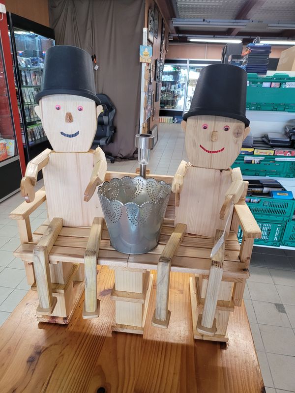 LES AMOUREUX DES FLEURS FAIT A LA MAIN PAR ARTISANT DE LA REGION