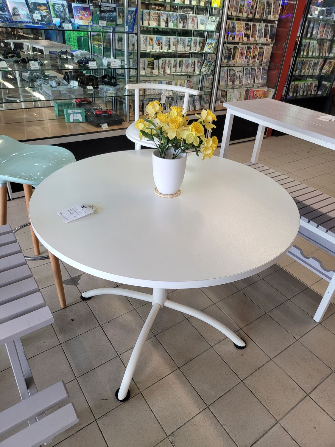 TABLE RONDE EN BOIS 100 X 116