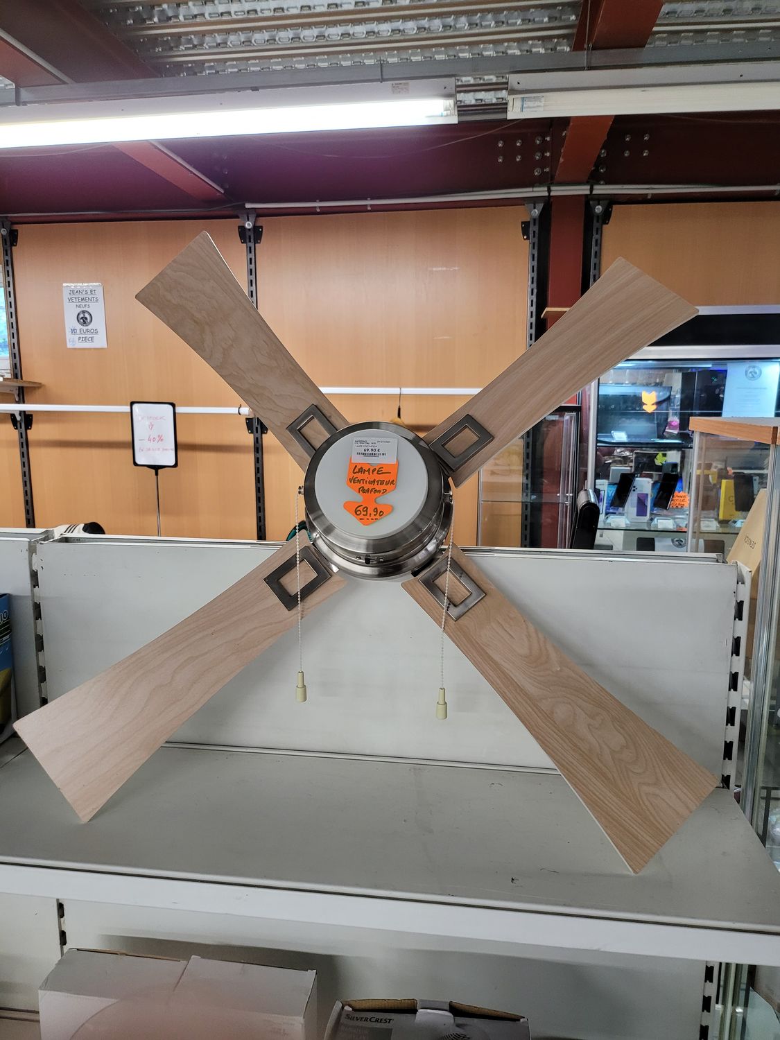 LAMPE VENTILATEUR PLAFONNIER