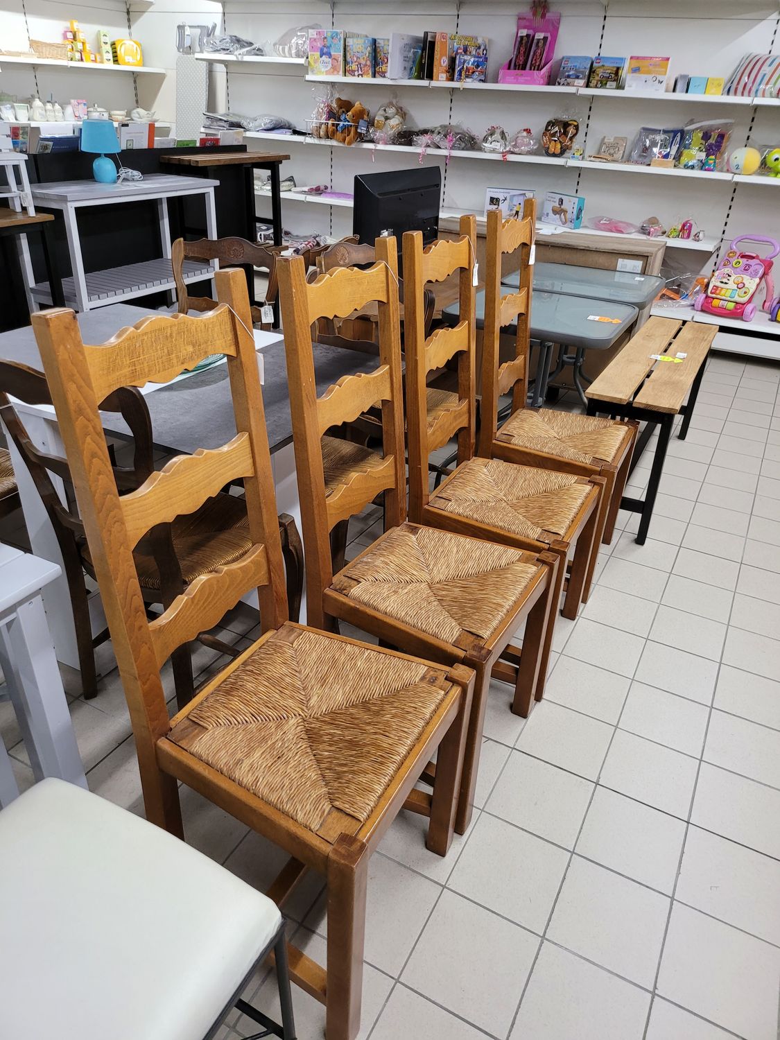 CHAISE EN BOIS LOT DE 4 CHAISES