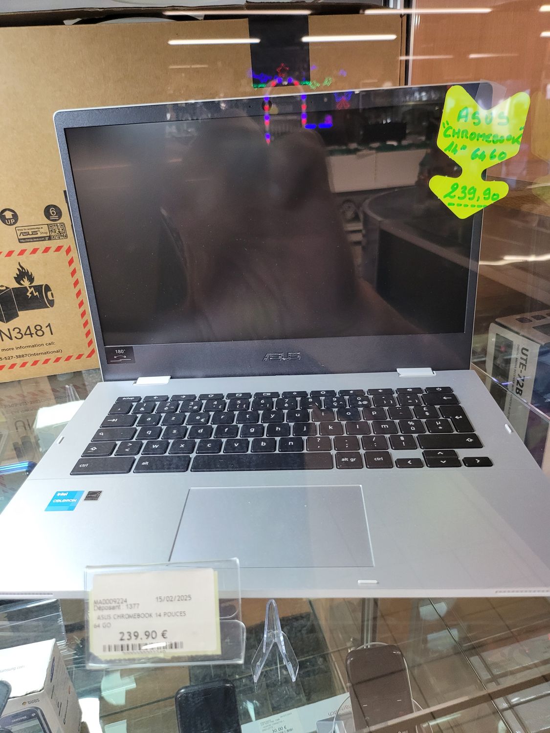 ASUS CHROMBOOK NEUF 14 POUCES 64 GO