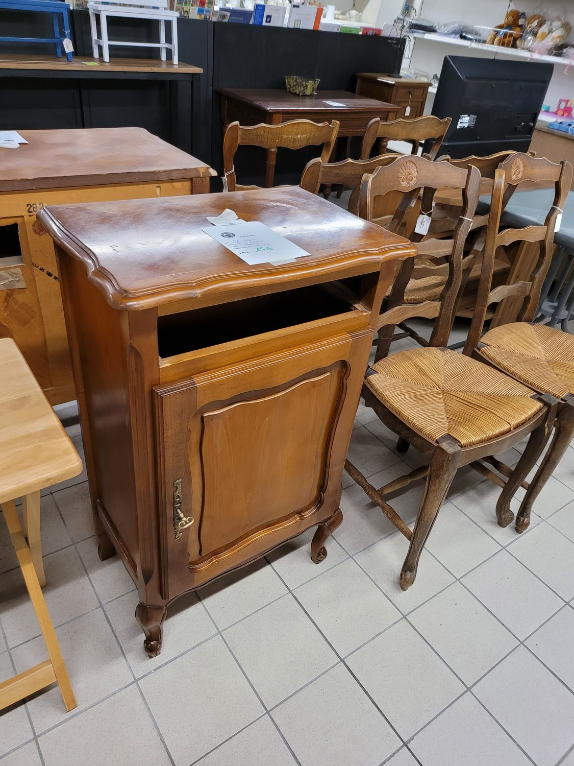 PETITE COMMODE EN MARQUETERIE 55 X 36 X 90