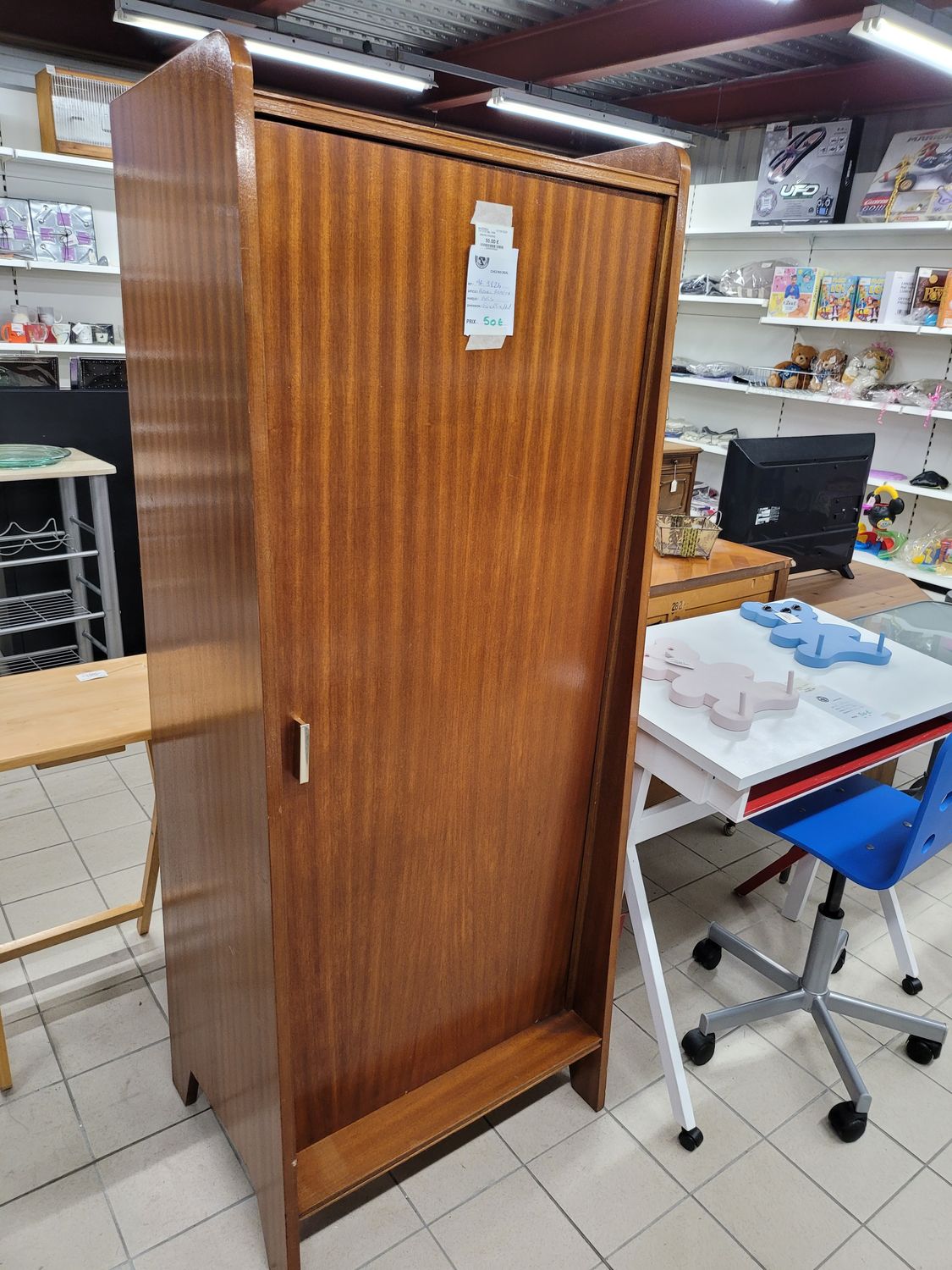 ARMOIRE PENDERIE 64 X 45 X 161