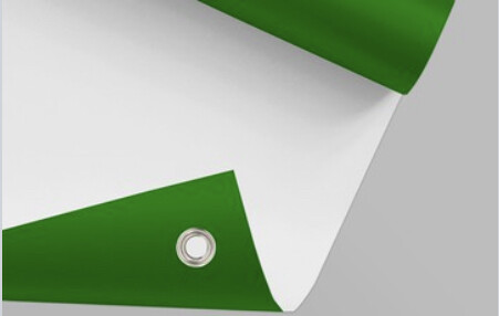 Banner in pvc occhiellato