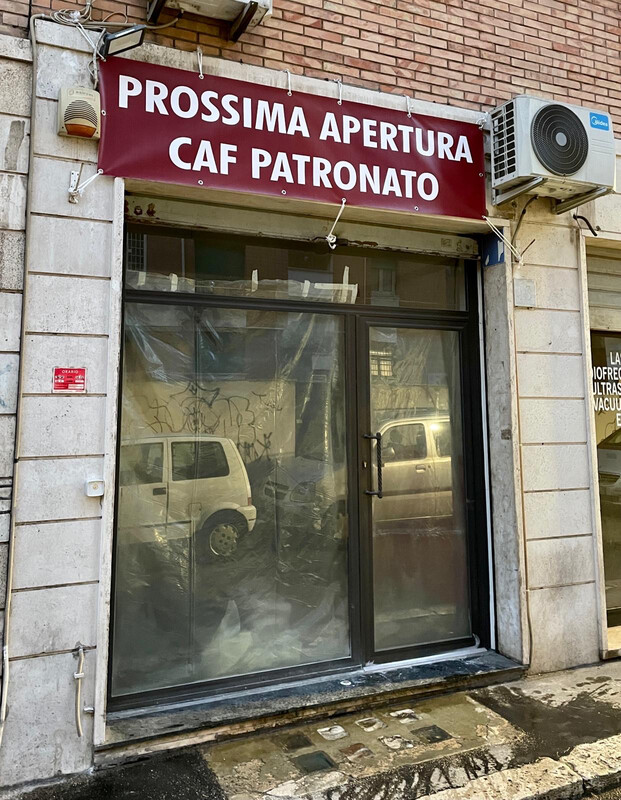 Striscione 200x100 cm occhiellato